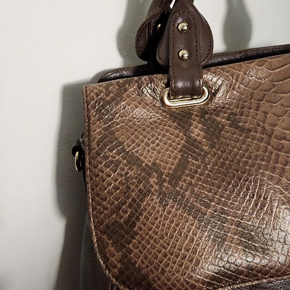 Handbag - Picture 11 of 16